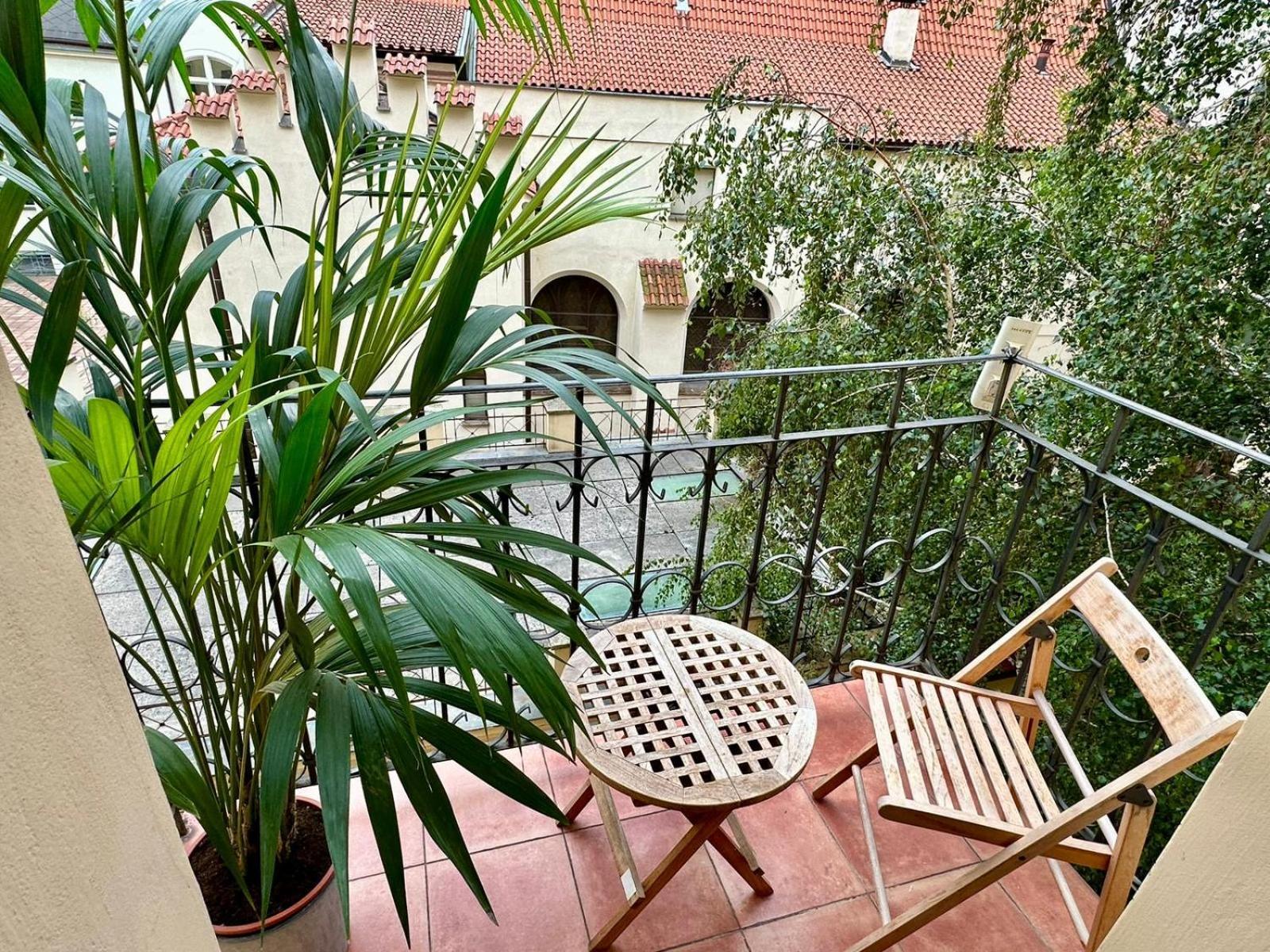 Apartment Siroka 14 Prague Extérieur photo